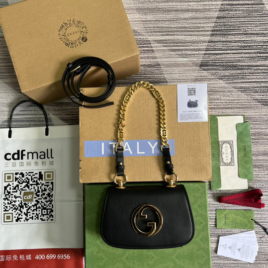 gc 724645 subaxillary bag 21cm black leather