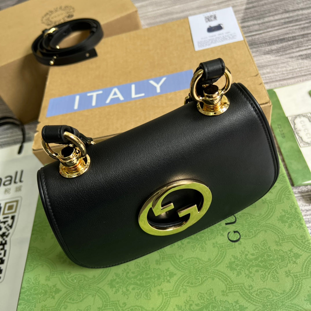 gc 724645 subaxillary bag 21cm black leather