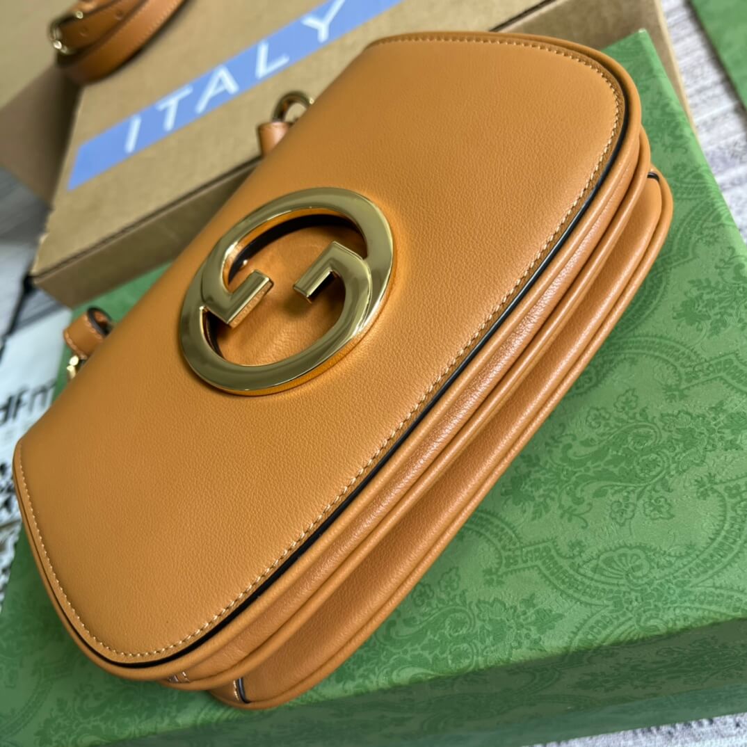 gc 724645 subaxillary bag 21cm brown leather
