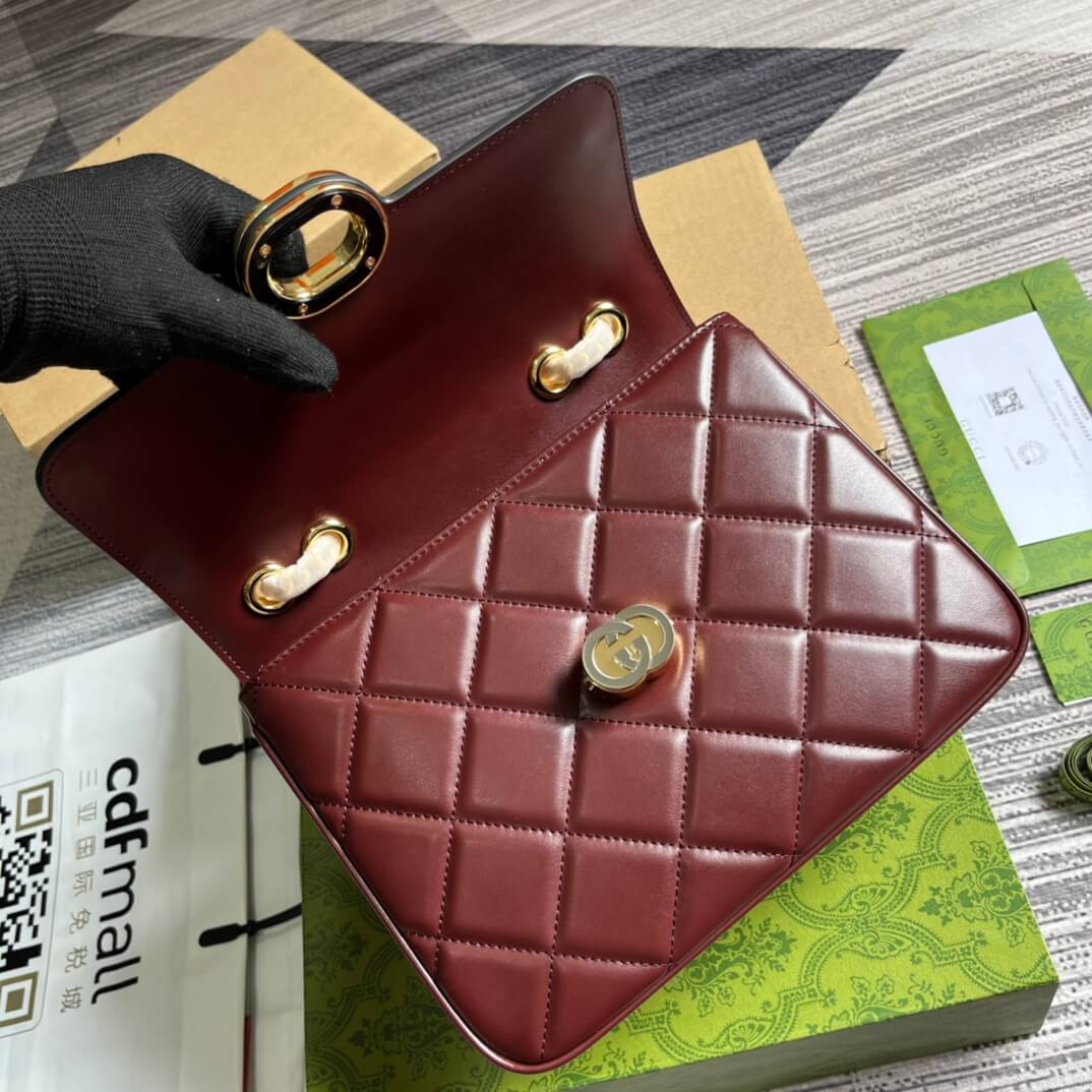 gc 740834 deco shoulder bag 25cm crimson