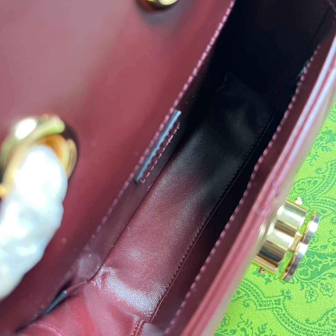 gc 741457 deco small size shoulder bag 18cm crimson