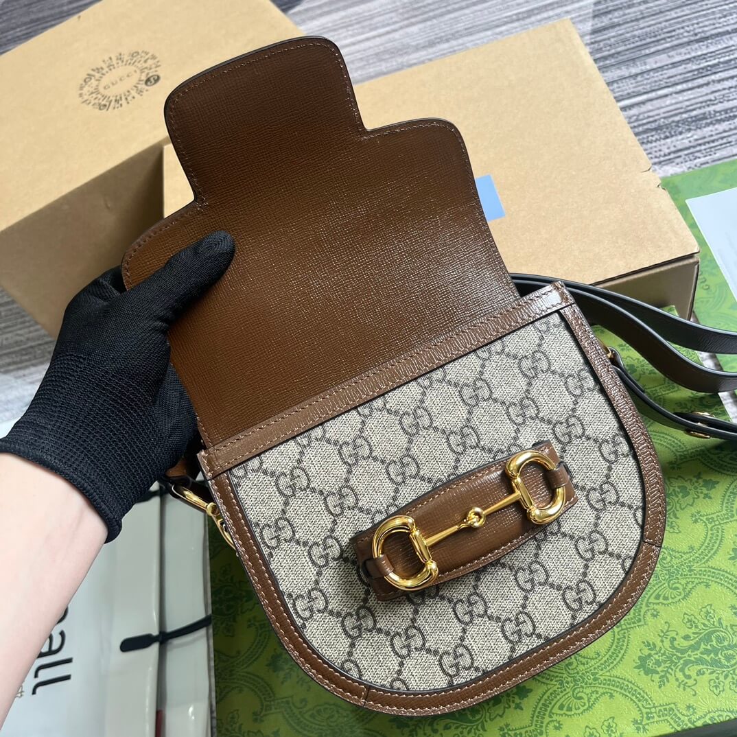 gc 760191 aria shoulder bag 18cm brown pvc