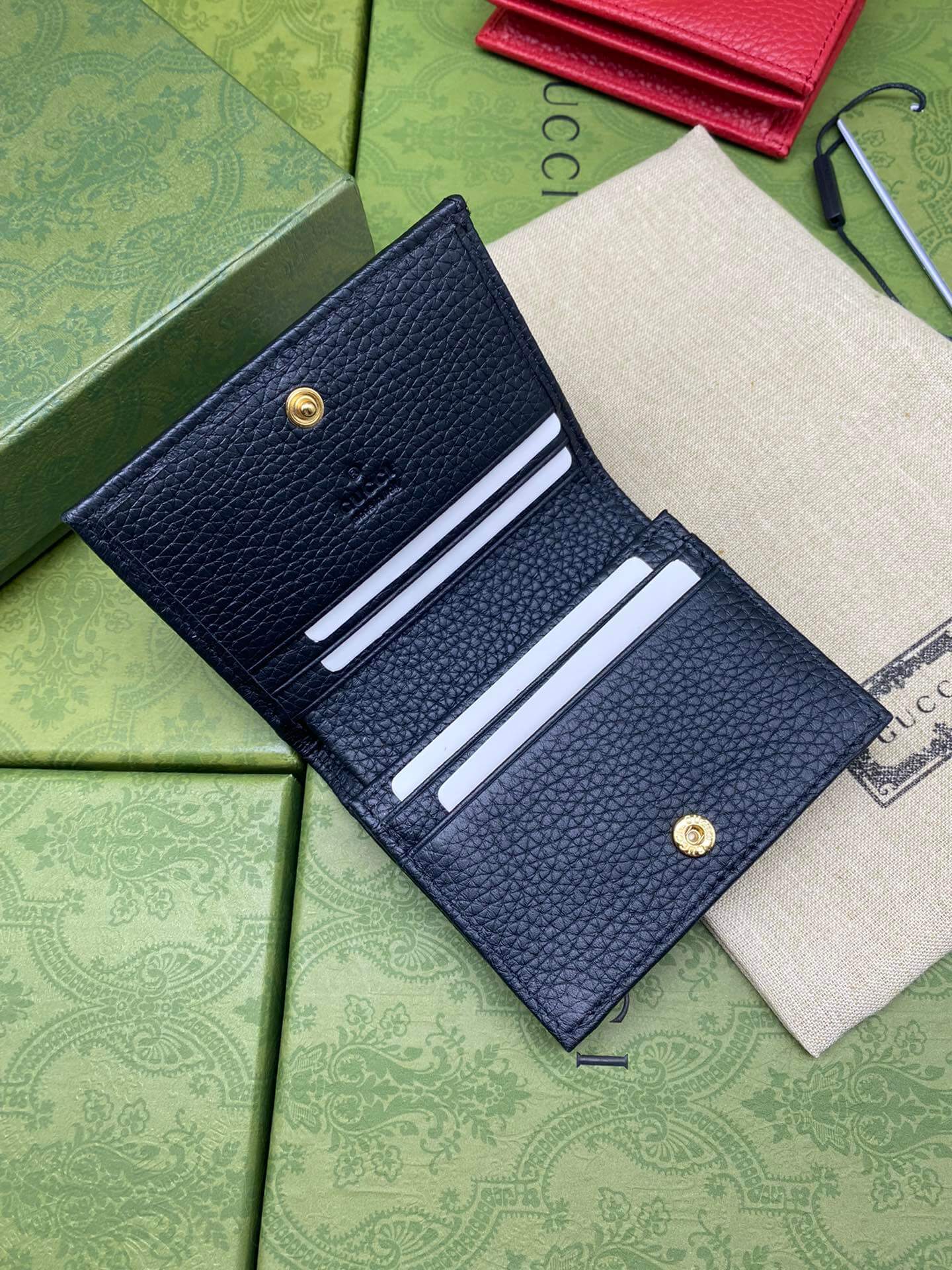 gg pure cowhide wallet black short design