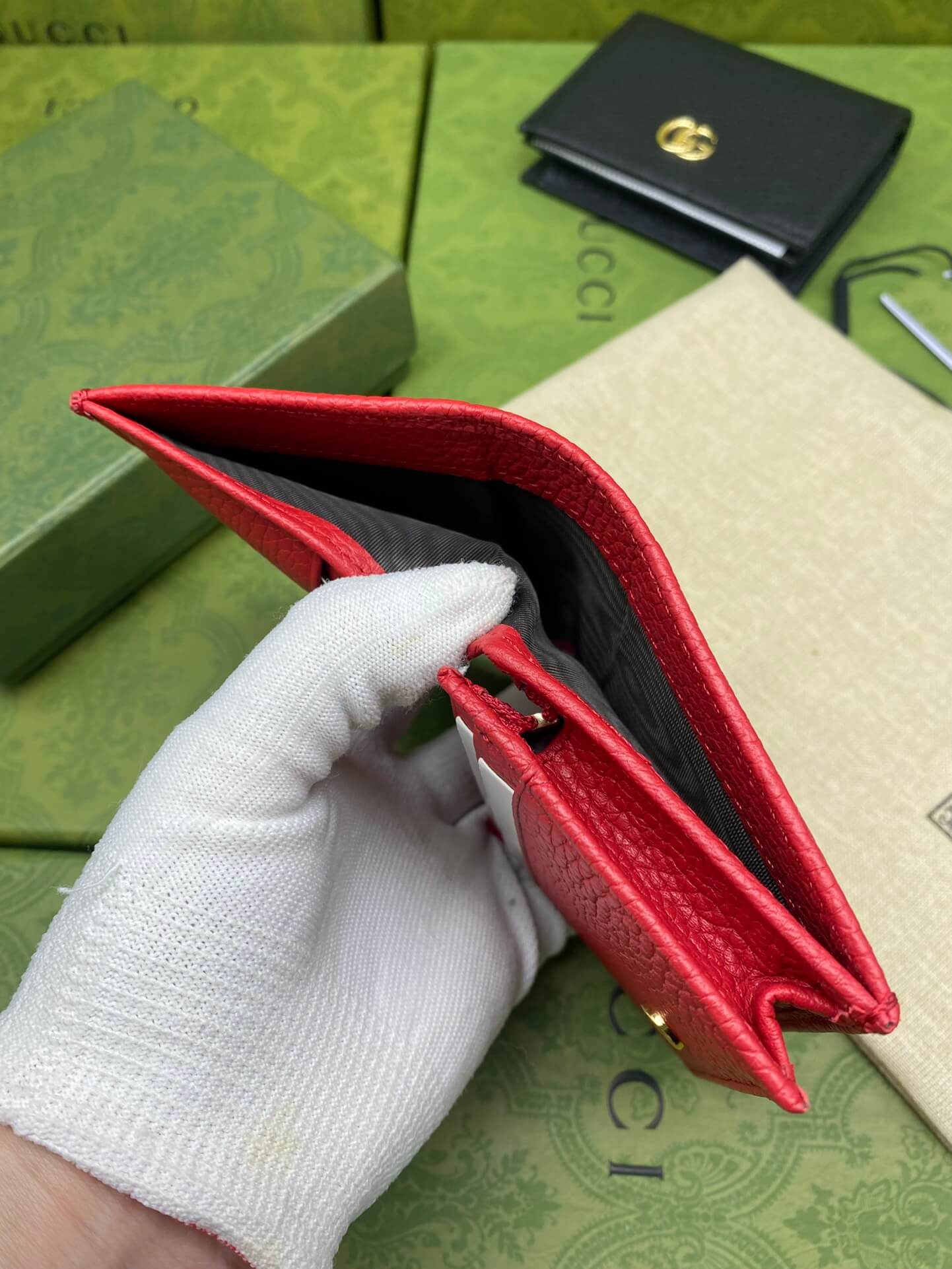gg pure cowhide wallet red short design