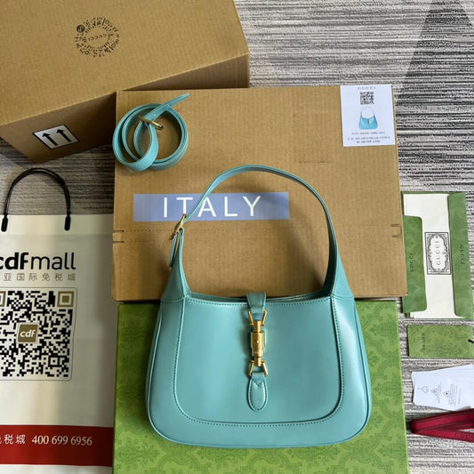 gg636709 subaxillary bag 28cm blue cowhide