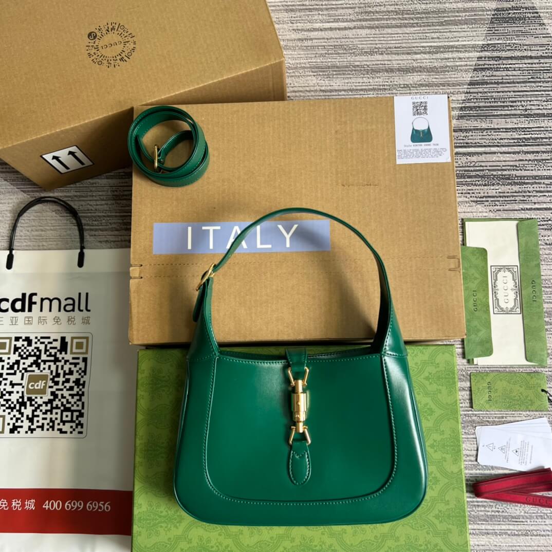 gg636709 subaxillary bag 28cm green cowhide