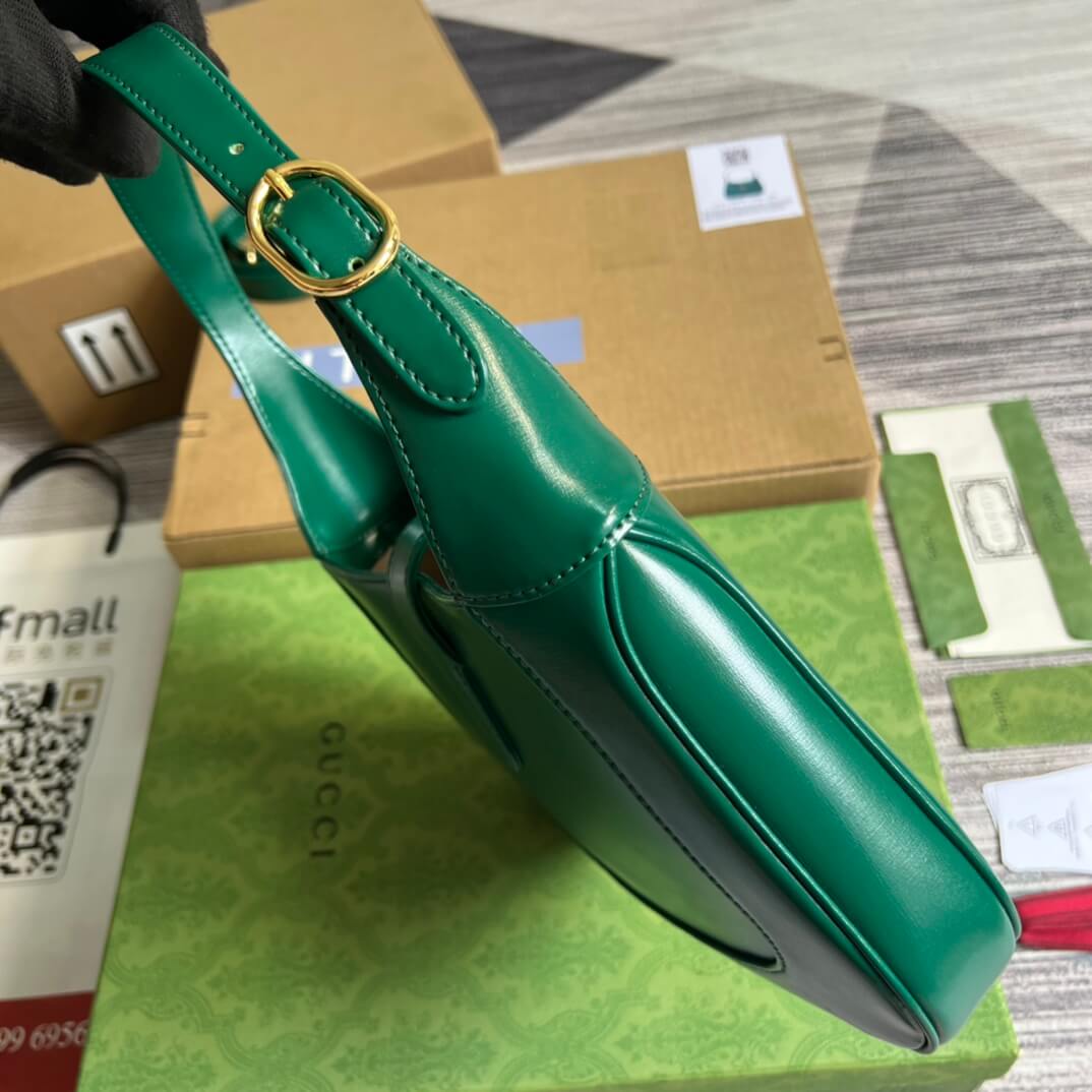 gg636709 subaxillary bag 28cm green cowhide