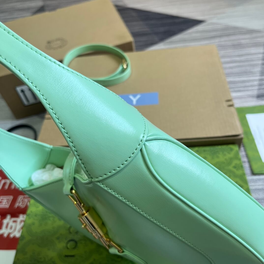 gg636709 subaxillary bag 28cm light green