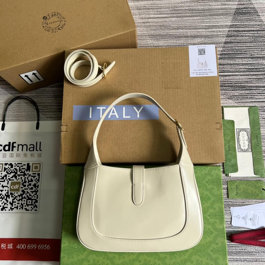 gg636709 subaxillary bag 28cm white cowhide