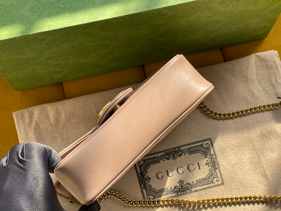 476433 dusty pink gg marmont matelasse leather super mini bag