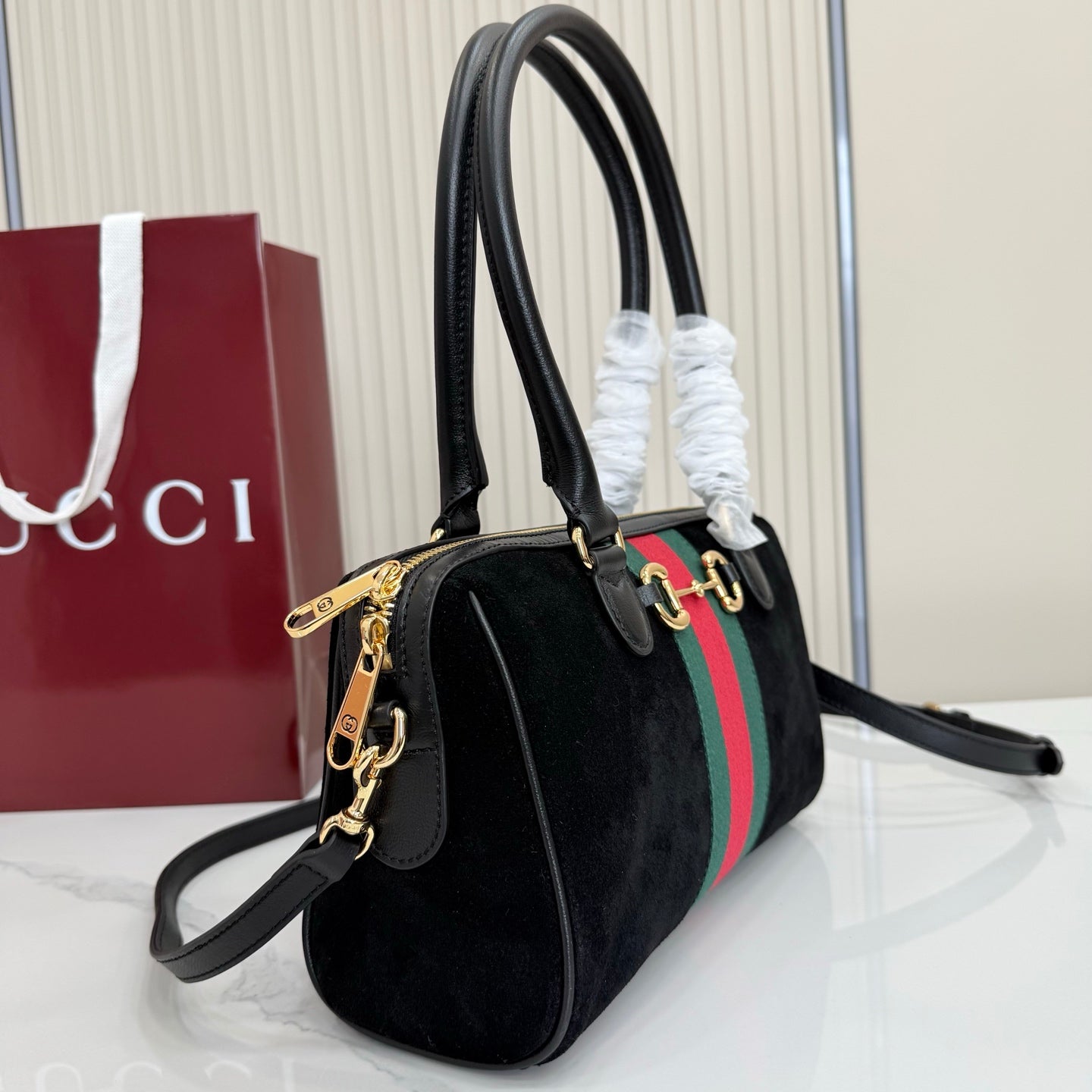 The 2026 Spring/Summer collection gucci black handbags 866732
