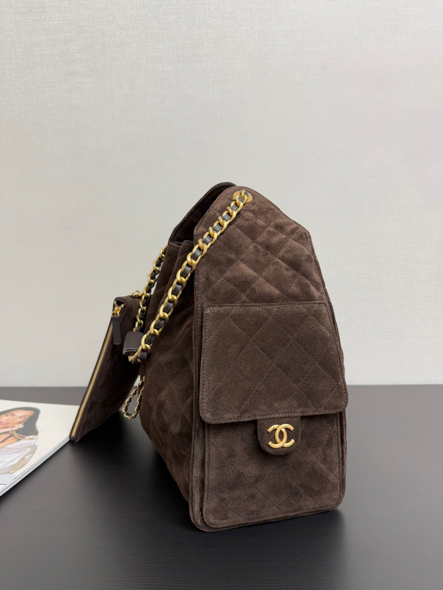 Chanel 25kHOBO Bag Dark Brown Suede Leather 40cm YL15930