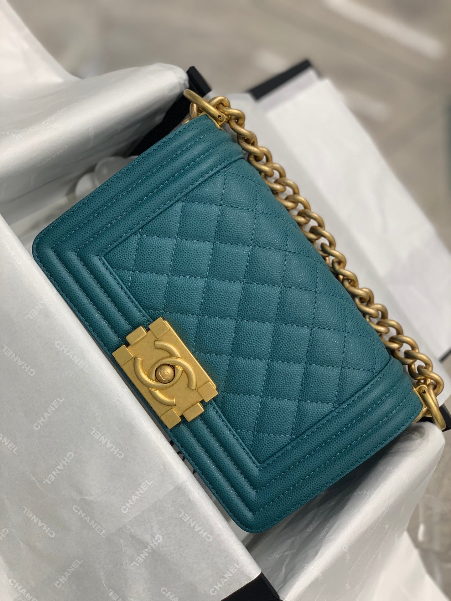 leboy 20cm  green caviar gold  hardware