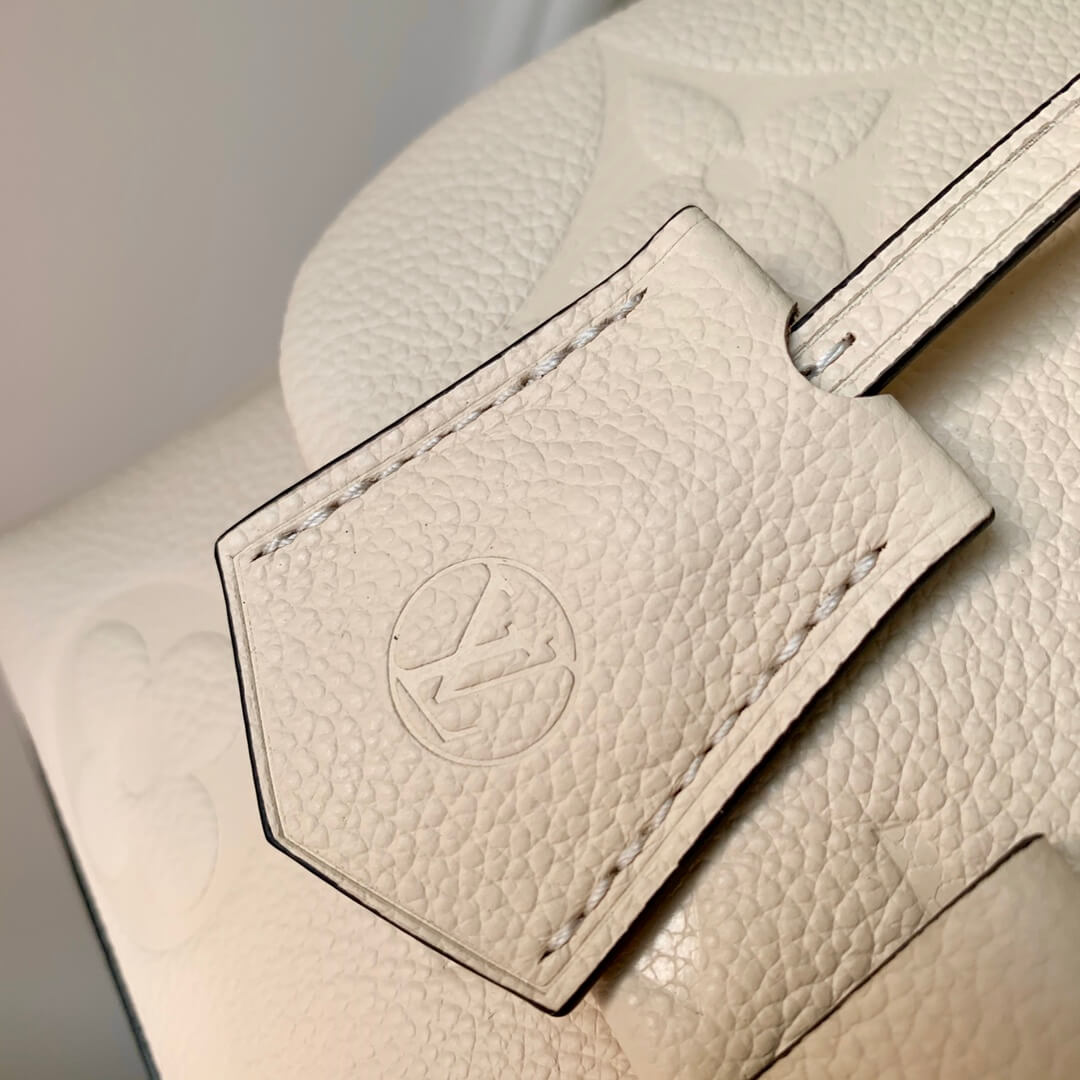 lv m46008 madeleine bb black monogram empreinte small size 24cm