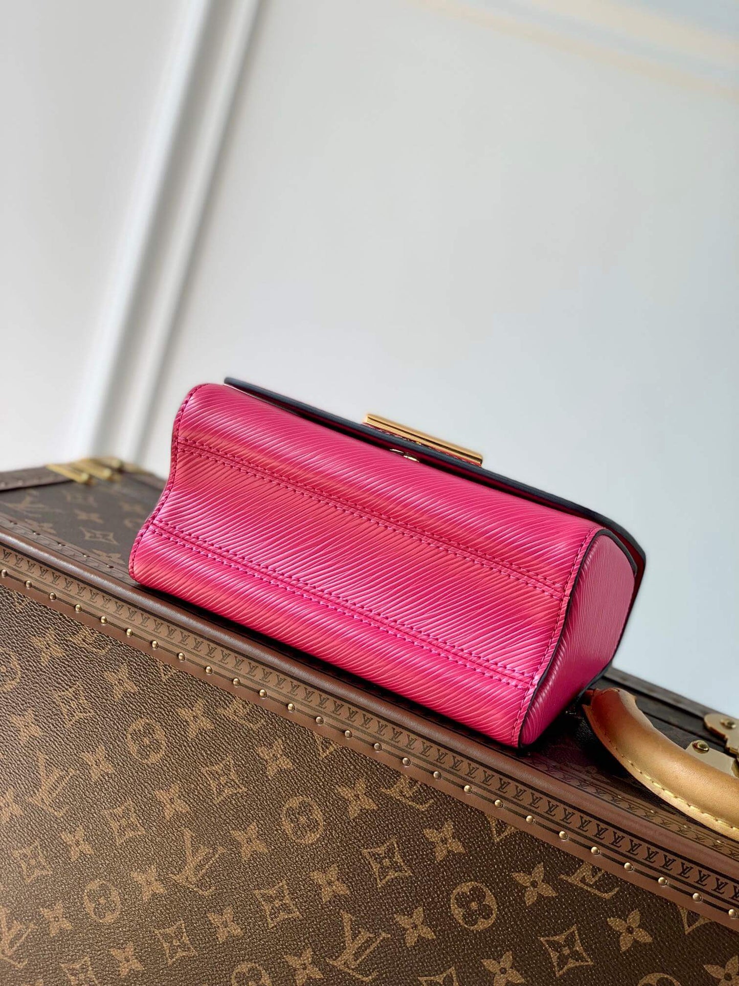 m20693 twist mm 19cm rose red