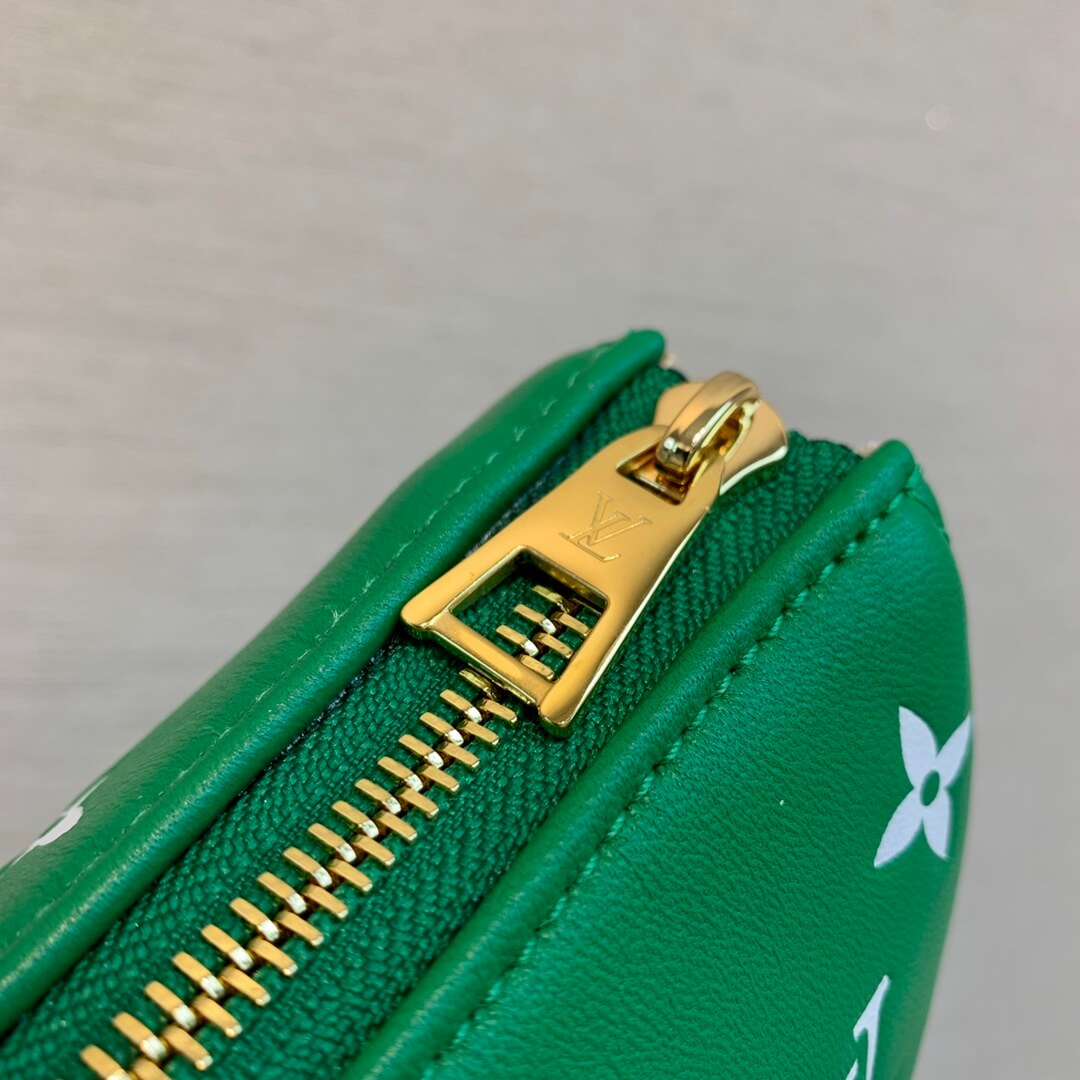 m20760 coussin pm monogram 26cm green