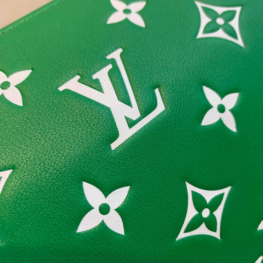 m20760 coussin pm monogram 26cm green