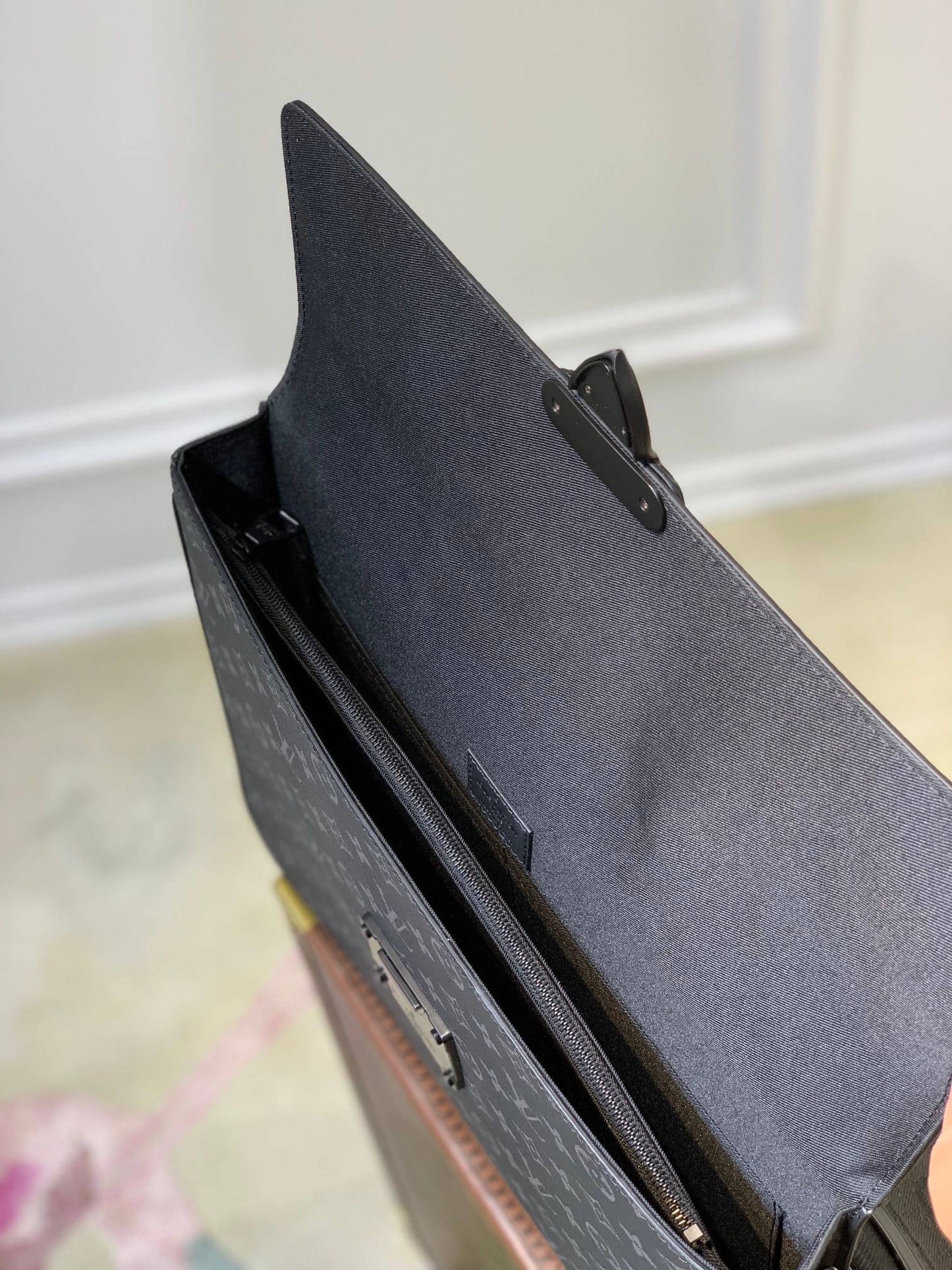 m20835 s lock briefcase taurillon monogram 39cm briefcase blue