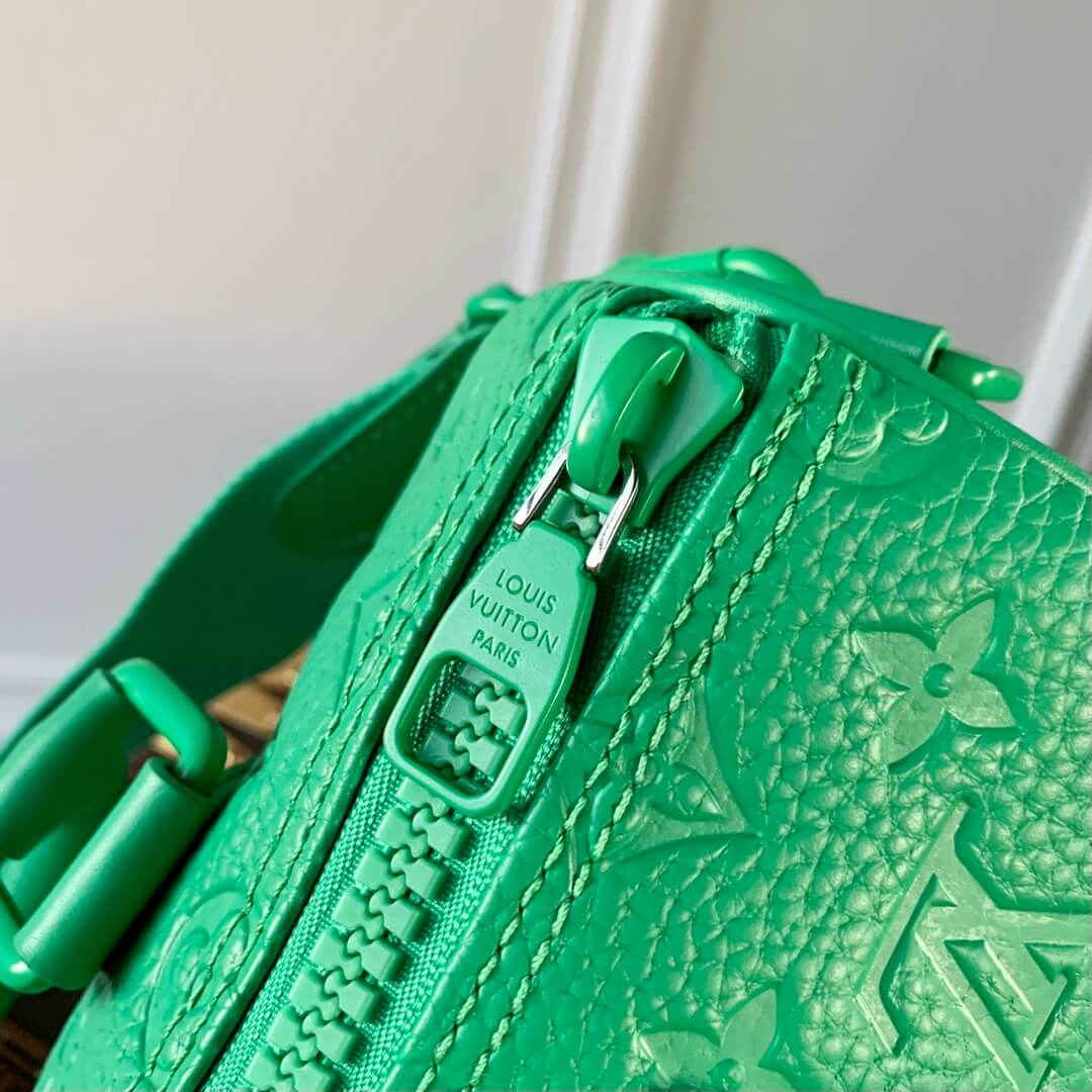 m20900 keepall bandouliere 25 green embossing handbag shoulder bag cross body bags man bag mens bag