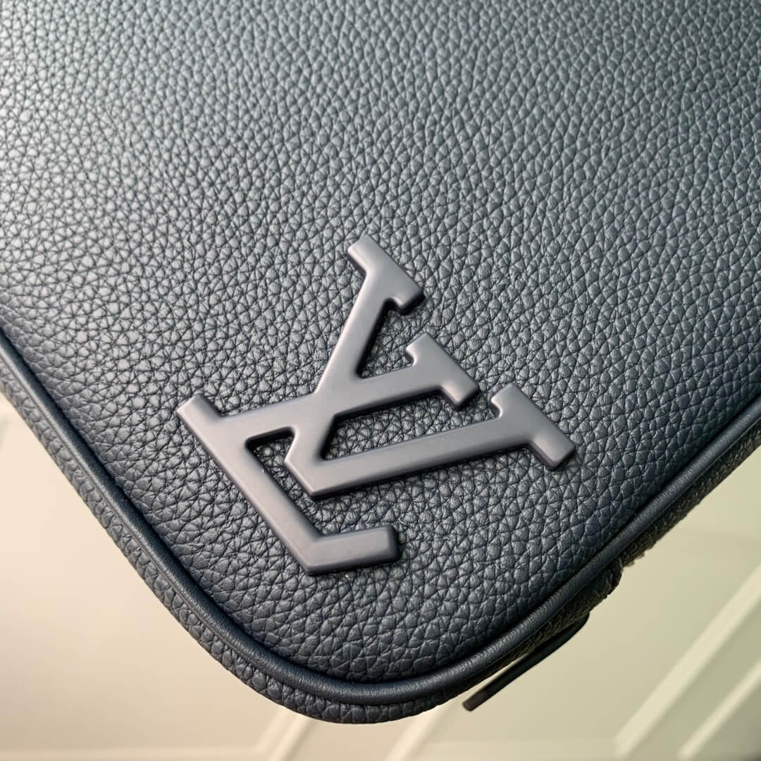 m20912 toilet pouch man bag 26cm blue mens handbag mens bag clutch bag