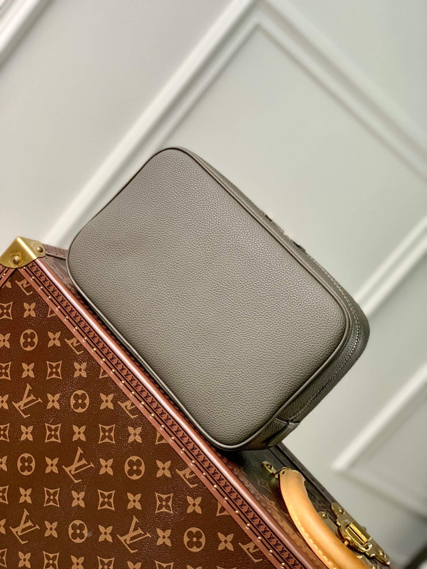 m20912 toilet pouch man bag 26cm green mens handbag mens bag clutch bag