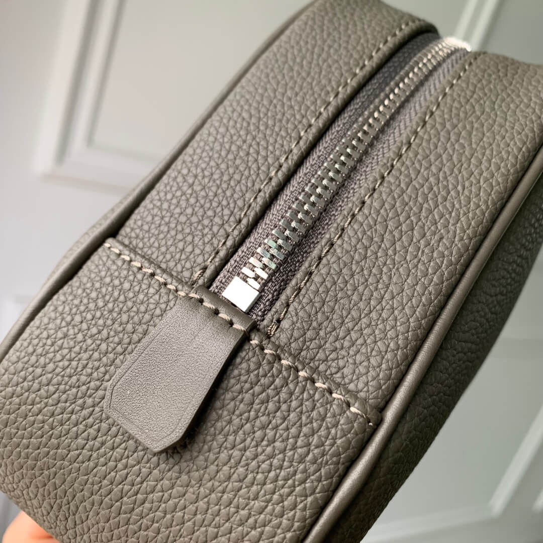 m20912 toilet pouch man bag 26cm green mens handbag mens bag clutch bag