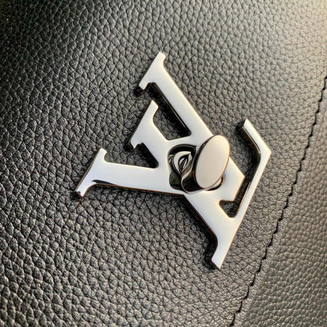 m20997 lockme ever mini 23cm black shoulder bag cross body bags handbag