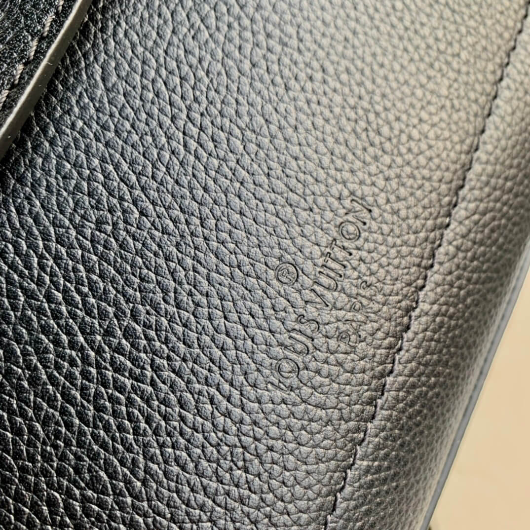 m20997 lockme ever mini 23cm black shoulder bag cross body bags handbag