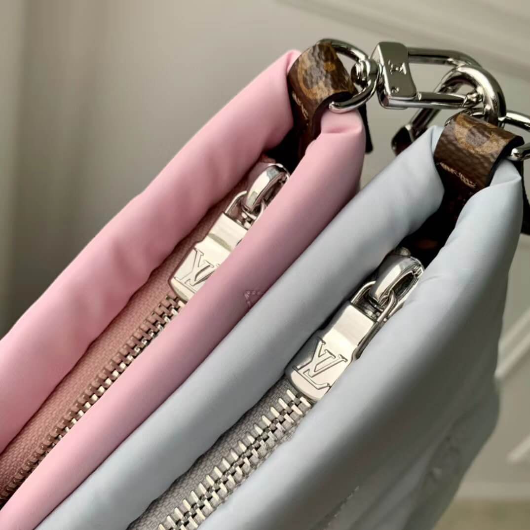 m21056 maxi multi pochette accessoires 34cm silver pale pink