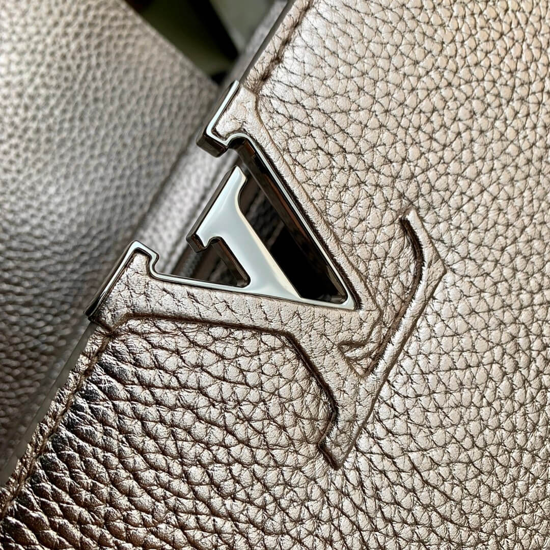 m21102 capucines pm 21cm etain metallic gray shoulder bag cross body bags handbag