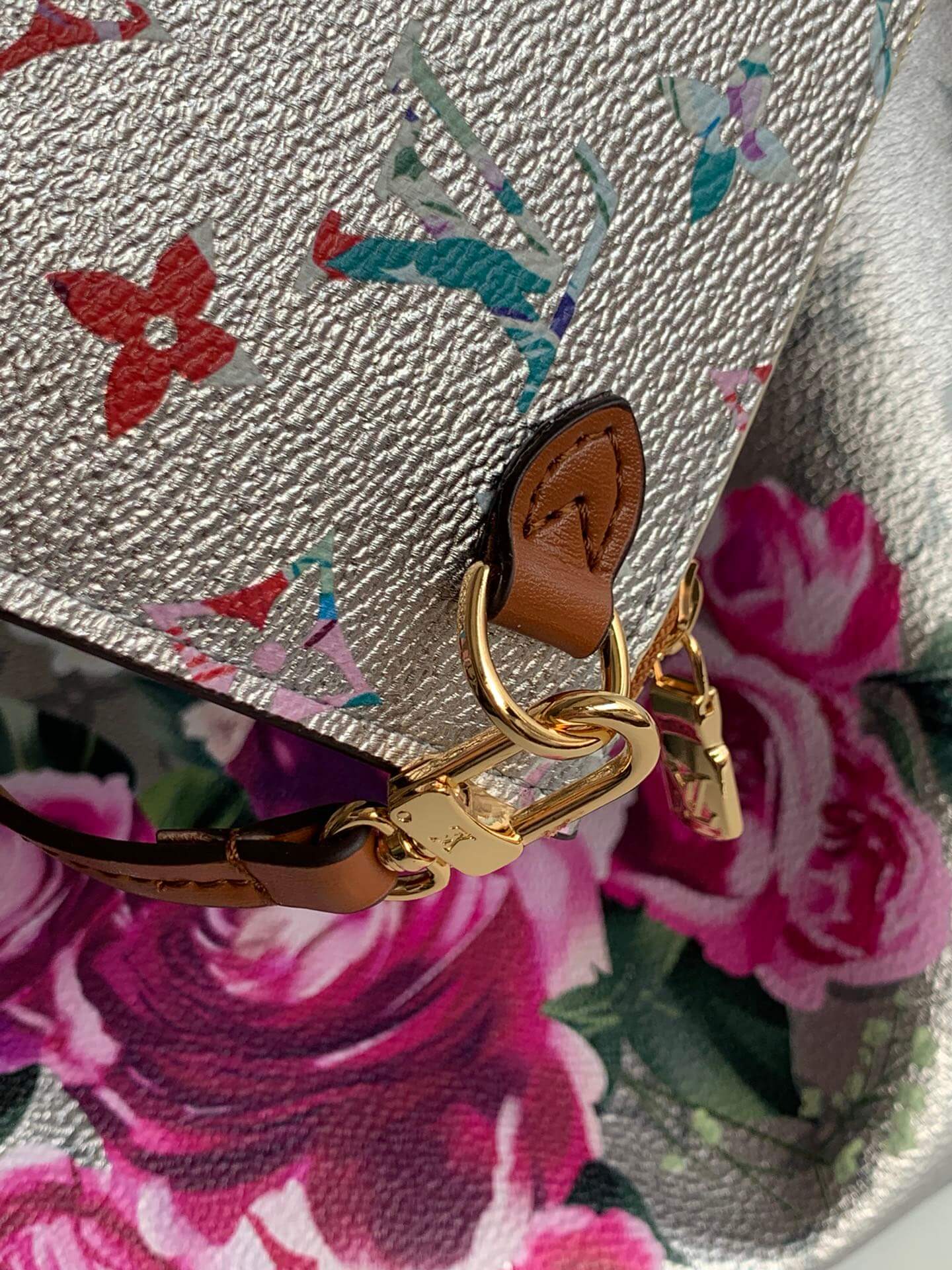 m21352 onthego mm tote bag monogram 31cm rose red flower handbag floral pattern retro and romantic