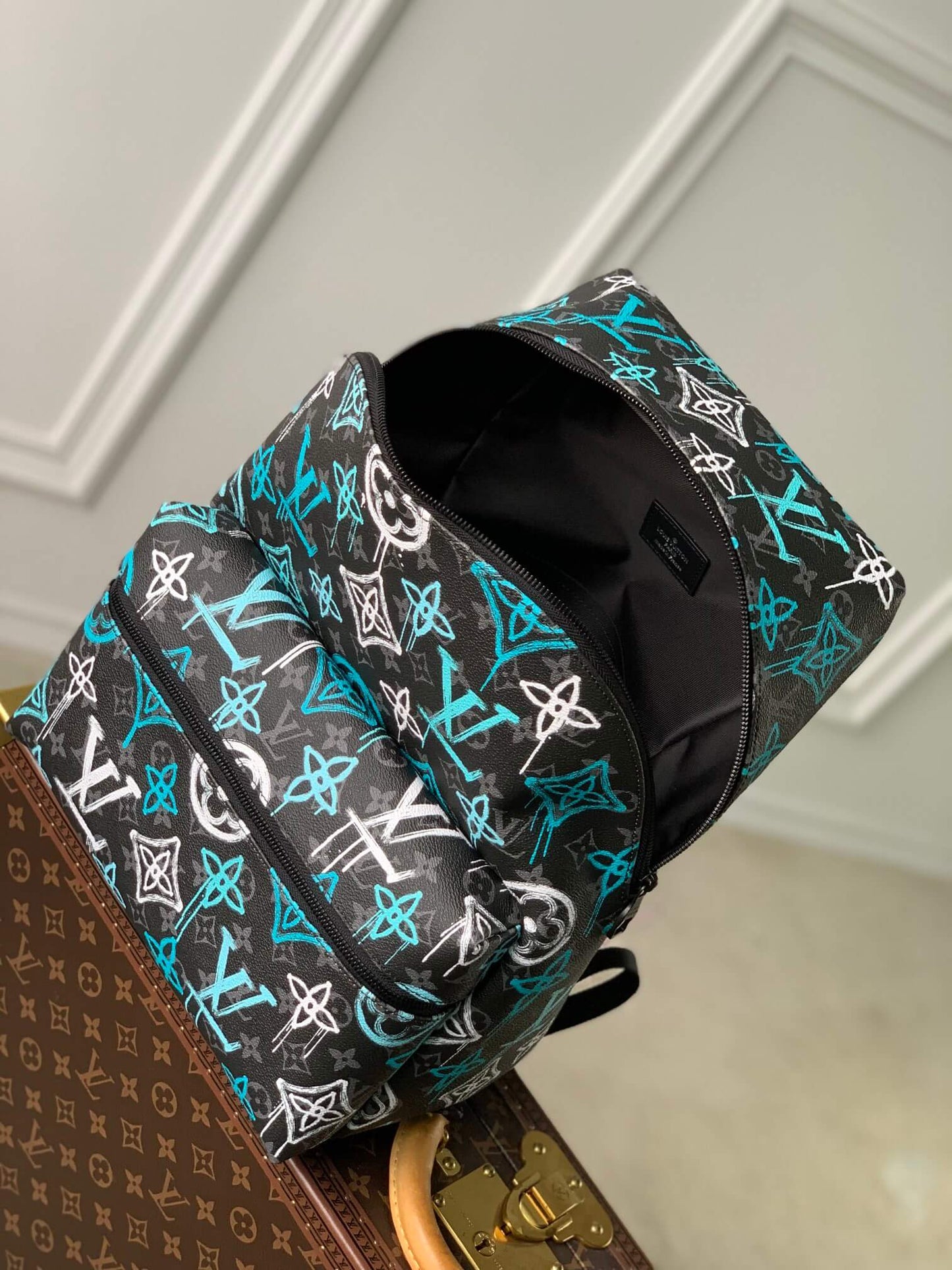 m21395 discovery backpack monogram eclipse 30cm green backpack montsouris