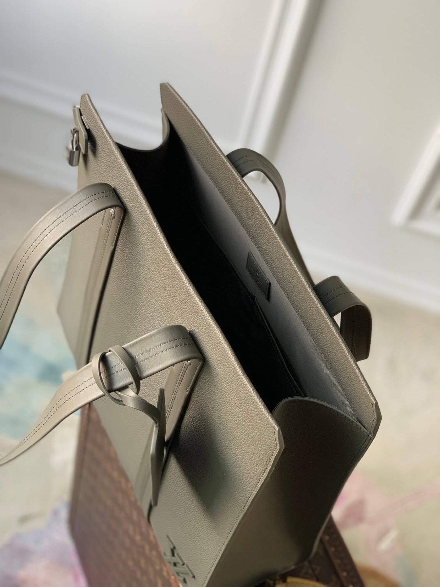 m21542 takeoff tote 36 5cm grey aerogram tote handbag man bag mens bag