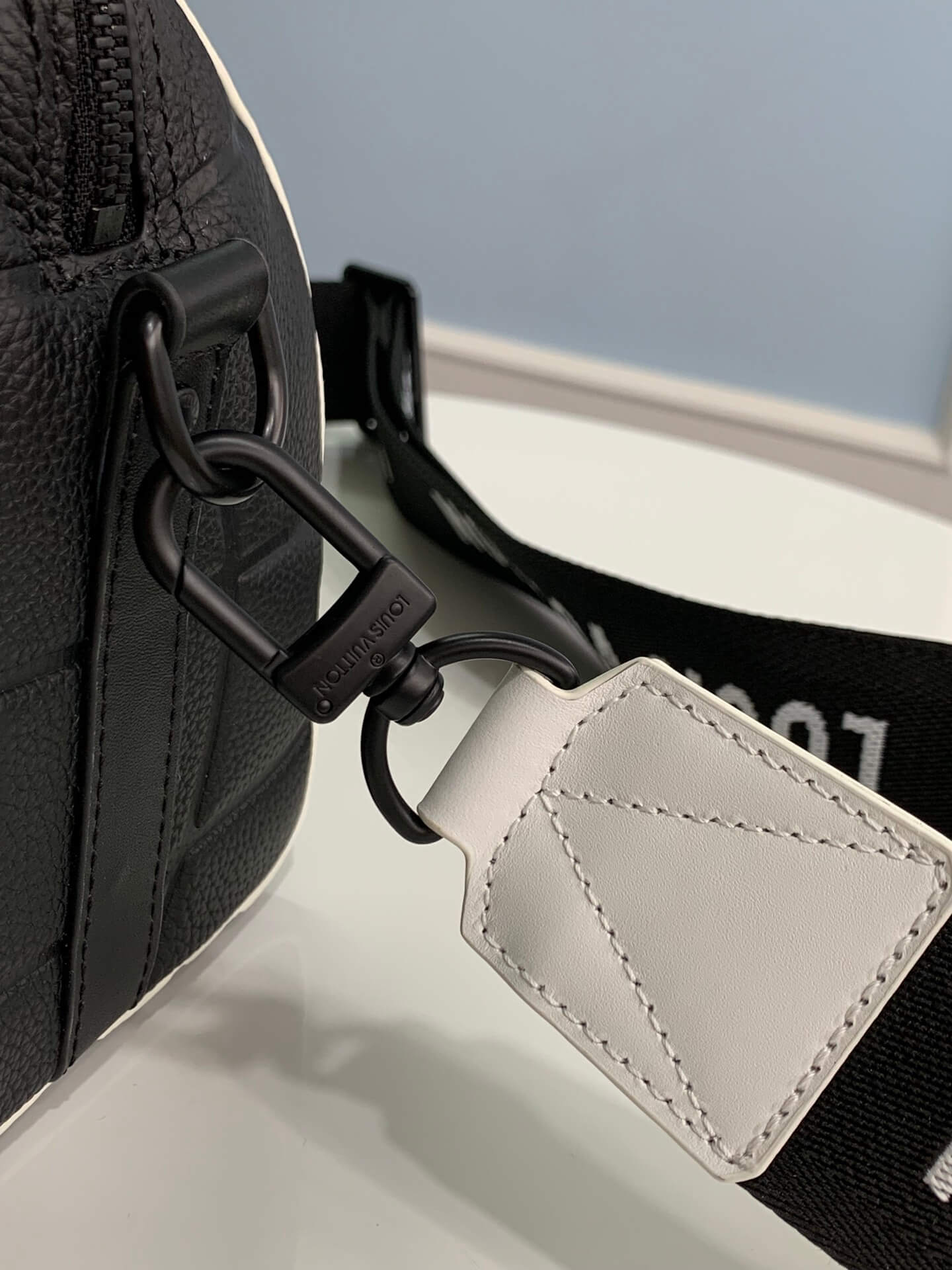 m21543 city keepall aerogram 27cm black shoulder bag cross body bags handbag travel bag