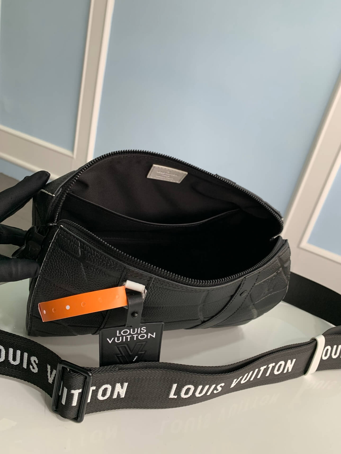 m21543 city keepall aerogram 27cm black shoulder bag cross body bags handbag travel bag