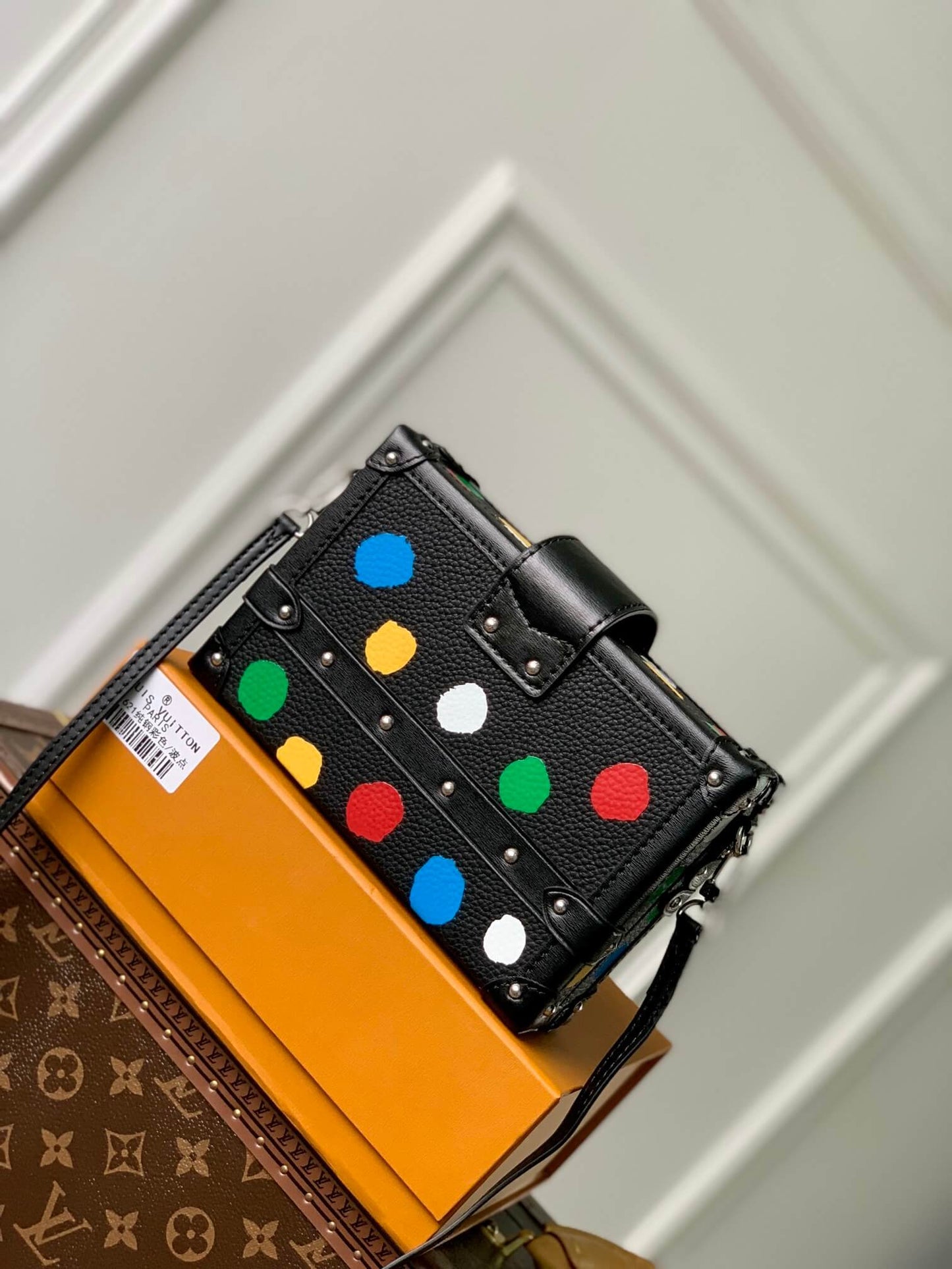 m21621 lu x yk petite malle 20cm cowhide real leather black