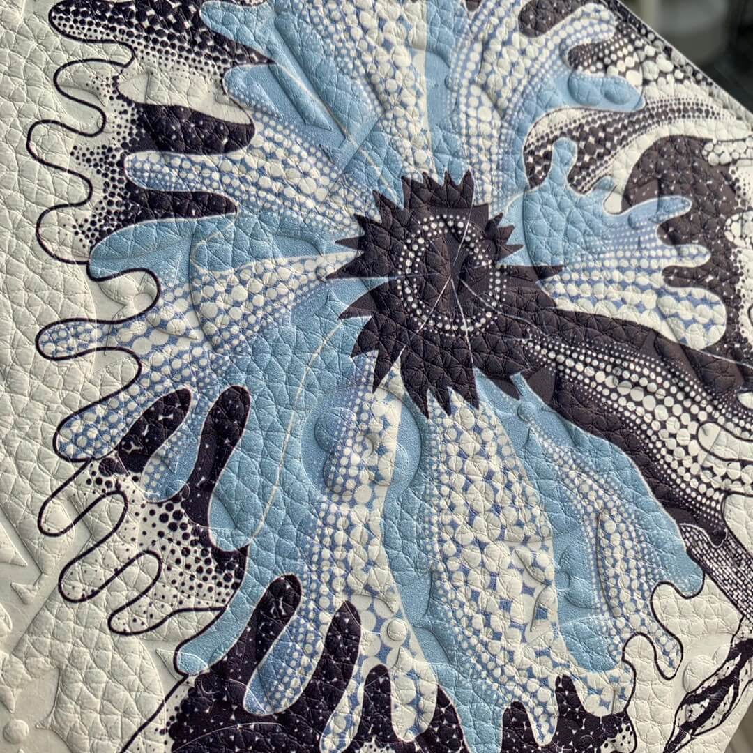 m21681 pochette voyage mens bag 27cm monogram white