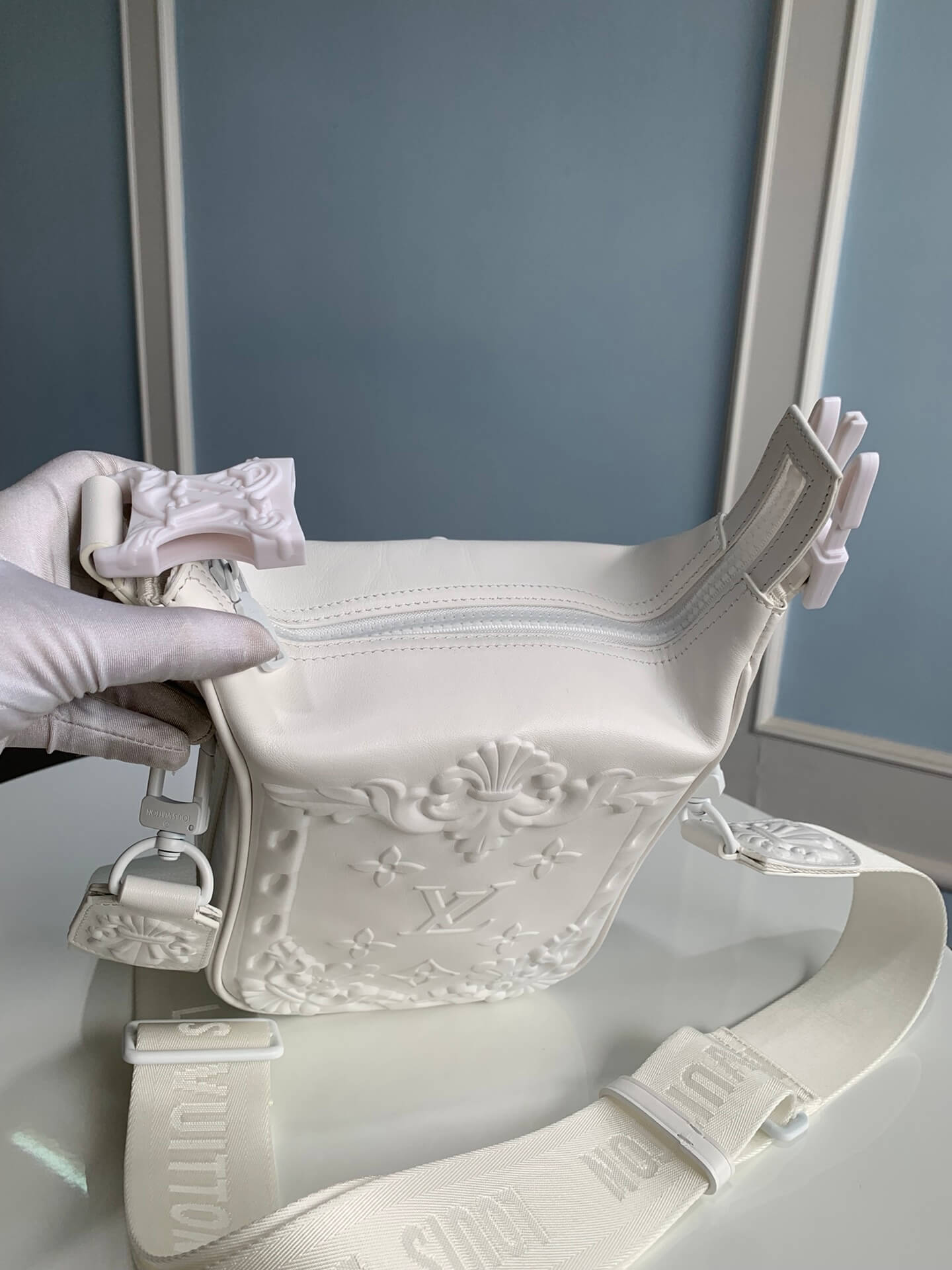 m21812 cruiser messenger sac plat 16 5cm white