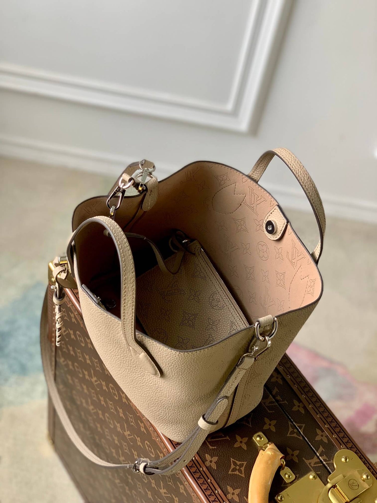 m21849 blossom pm handbag 20cm elephant grey