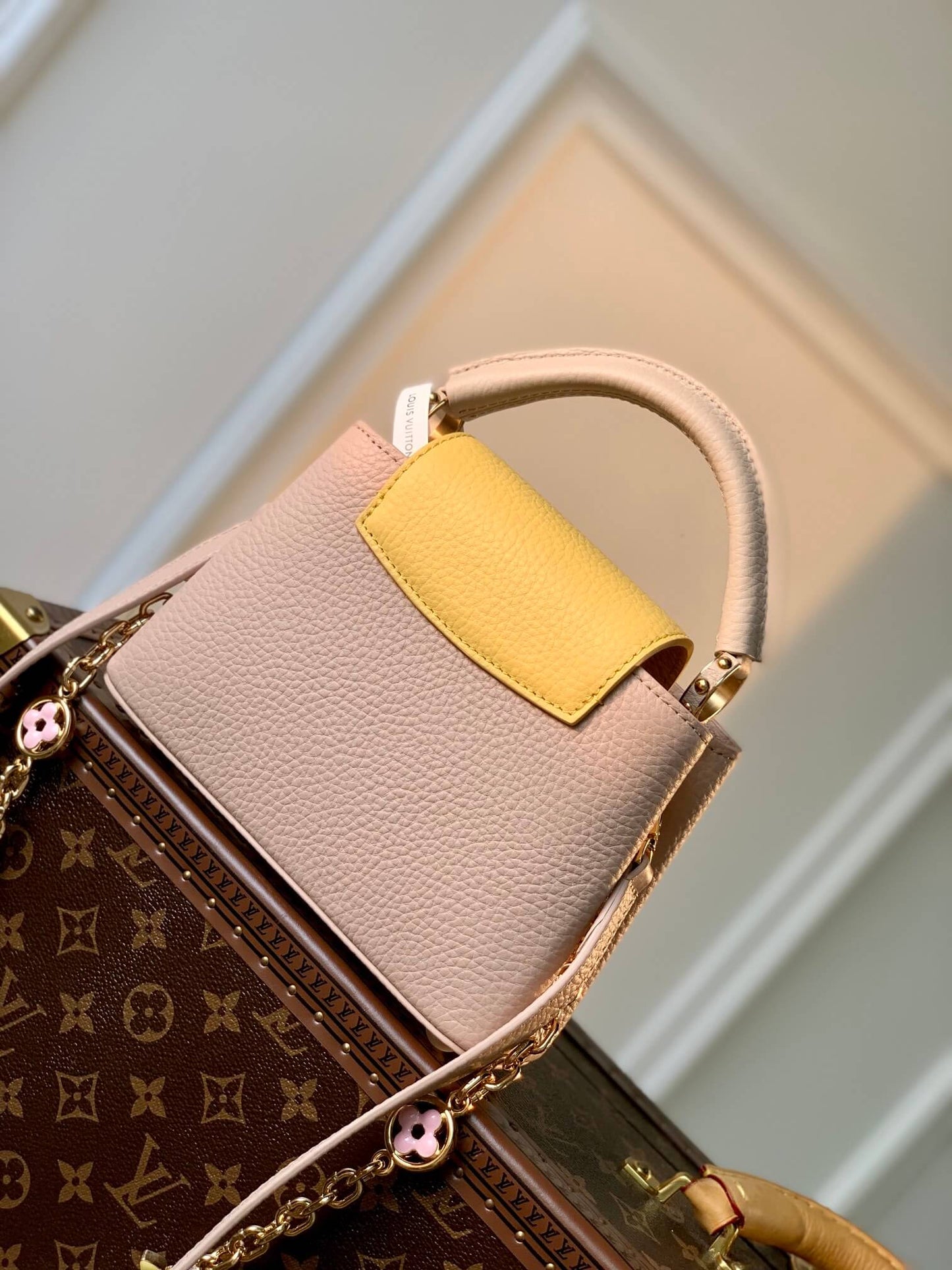 m22375 capucines mini taurillon 21cm apricot cowhide real leather