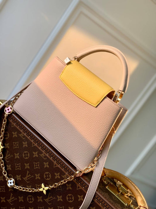 m22375 capucines pm taurillon 27cm apricot cowhide real leather