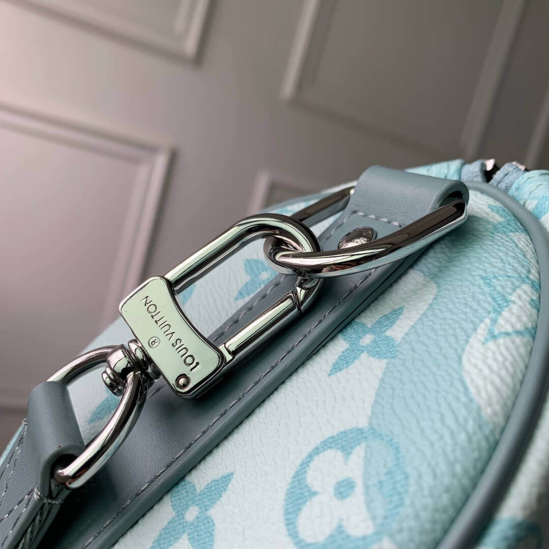 m22527 keepall keepall bandouliere 25 monogram tiffany green