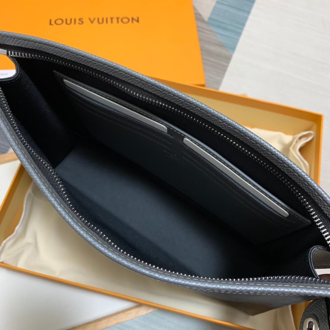 m30840 poche toilette nm mens bag 25cm black damier