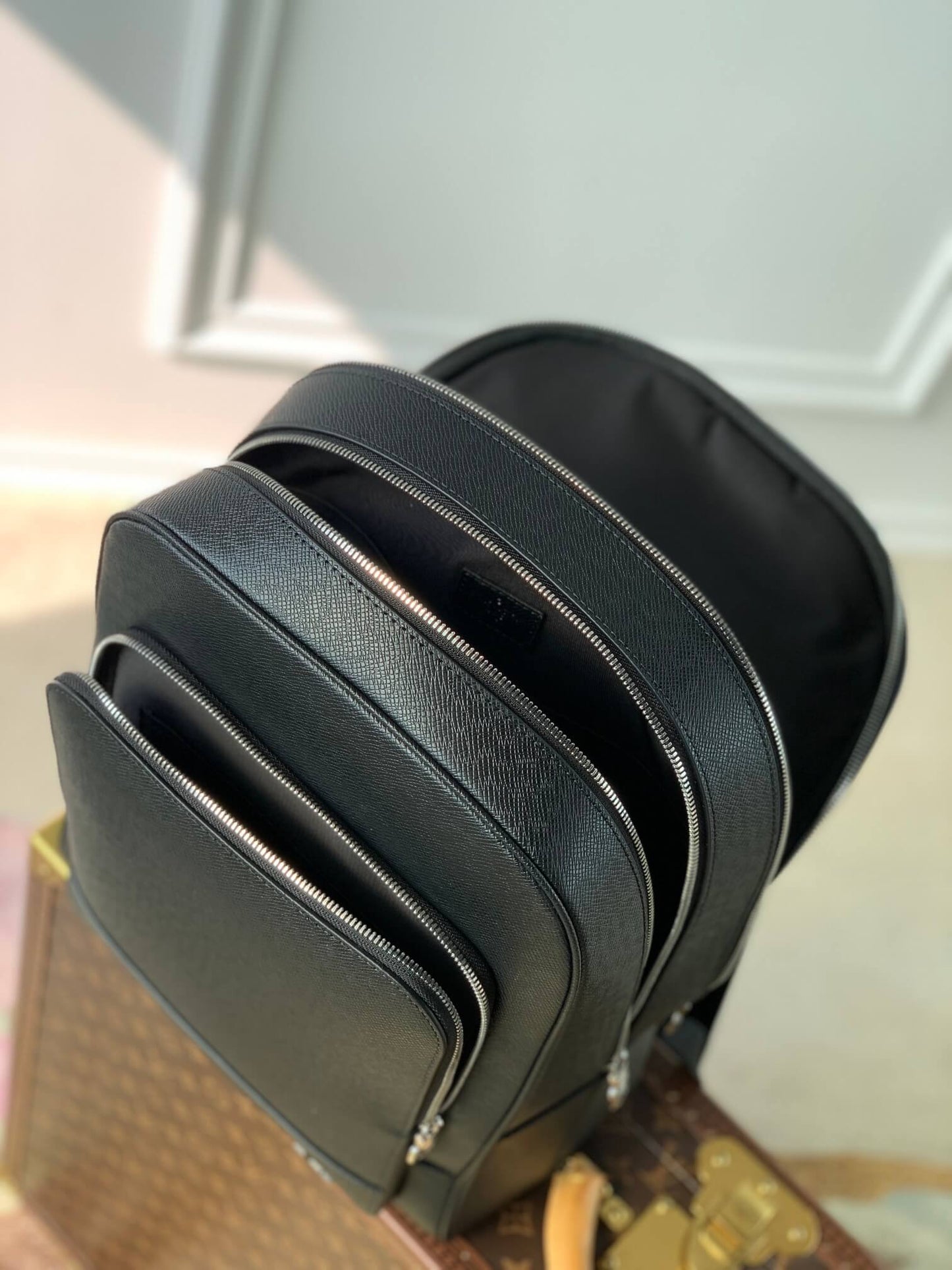 m30857 adrian backpack 31cm black