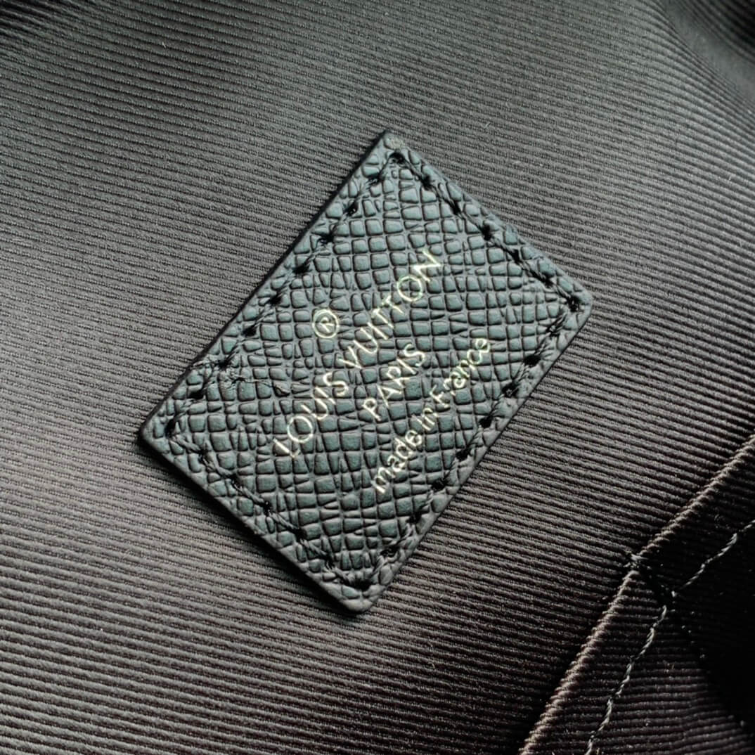 m30857 adrian backpack 31cm black