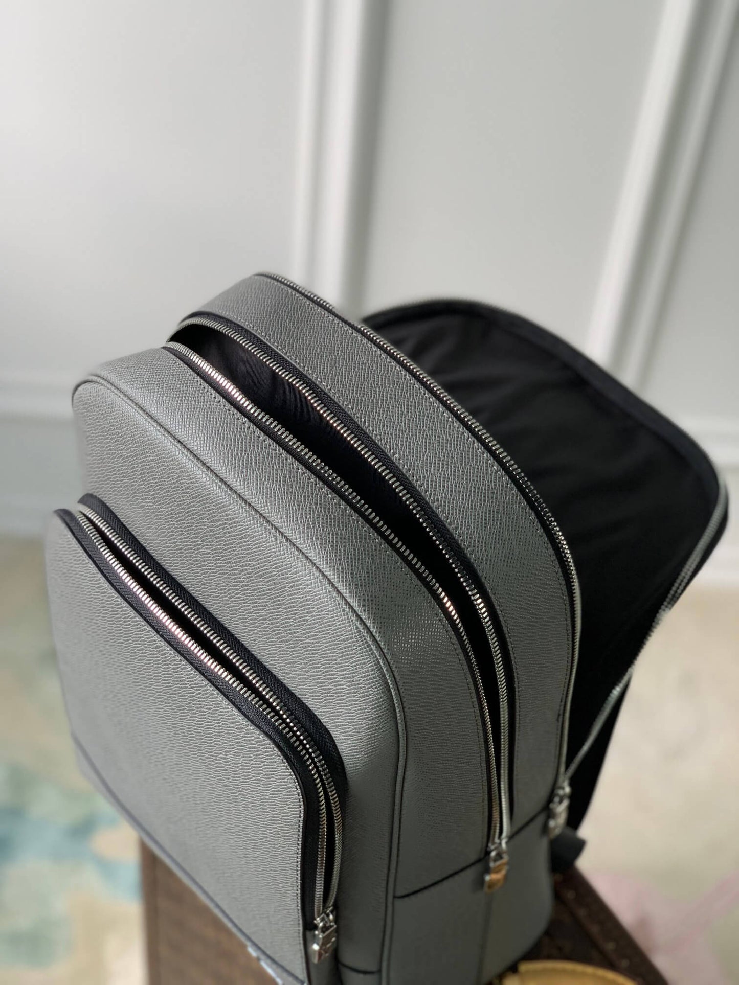 m30857 adrian backpack taiga 31cm grey