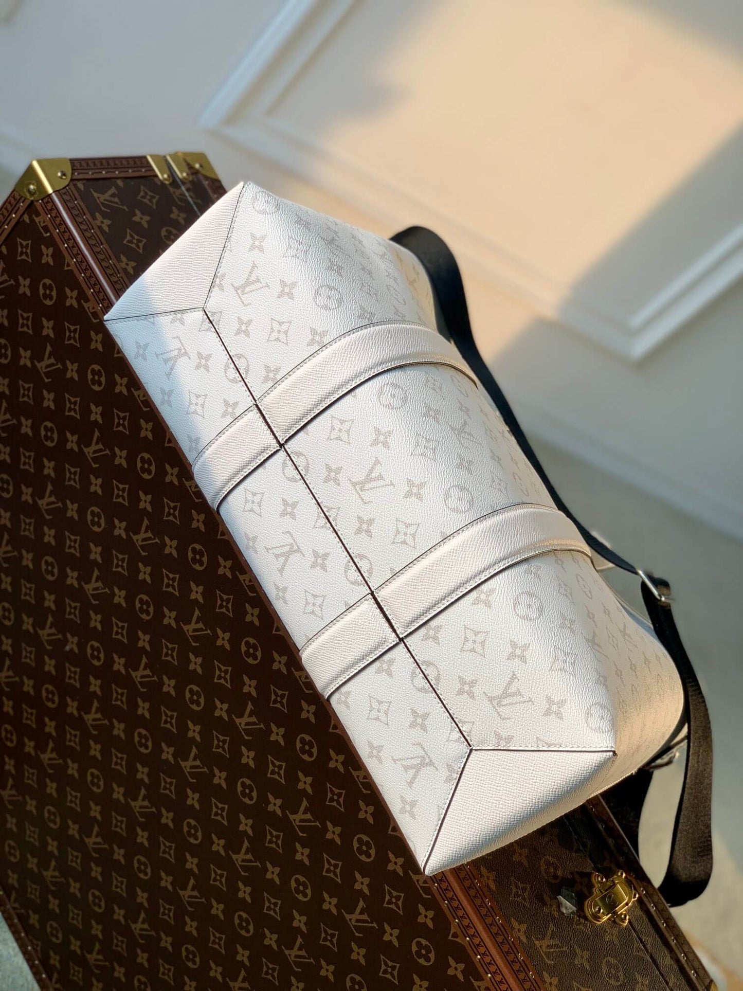 m30919 weekend tote nm 43cm monogram eclipse coated canvas off white