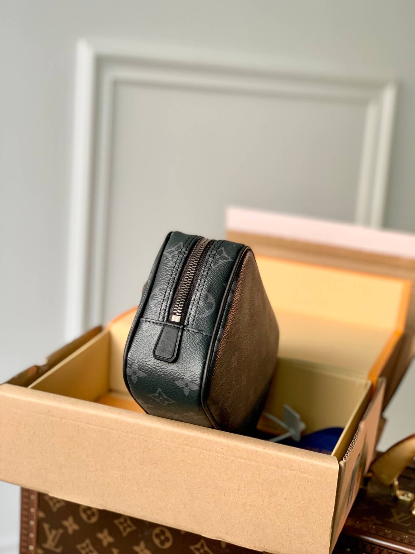 m43384 toilet pouch pm black 20cm