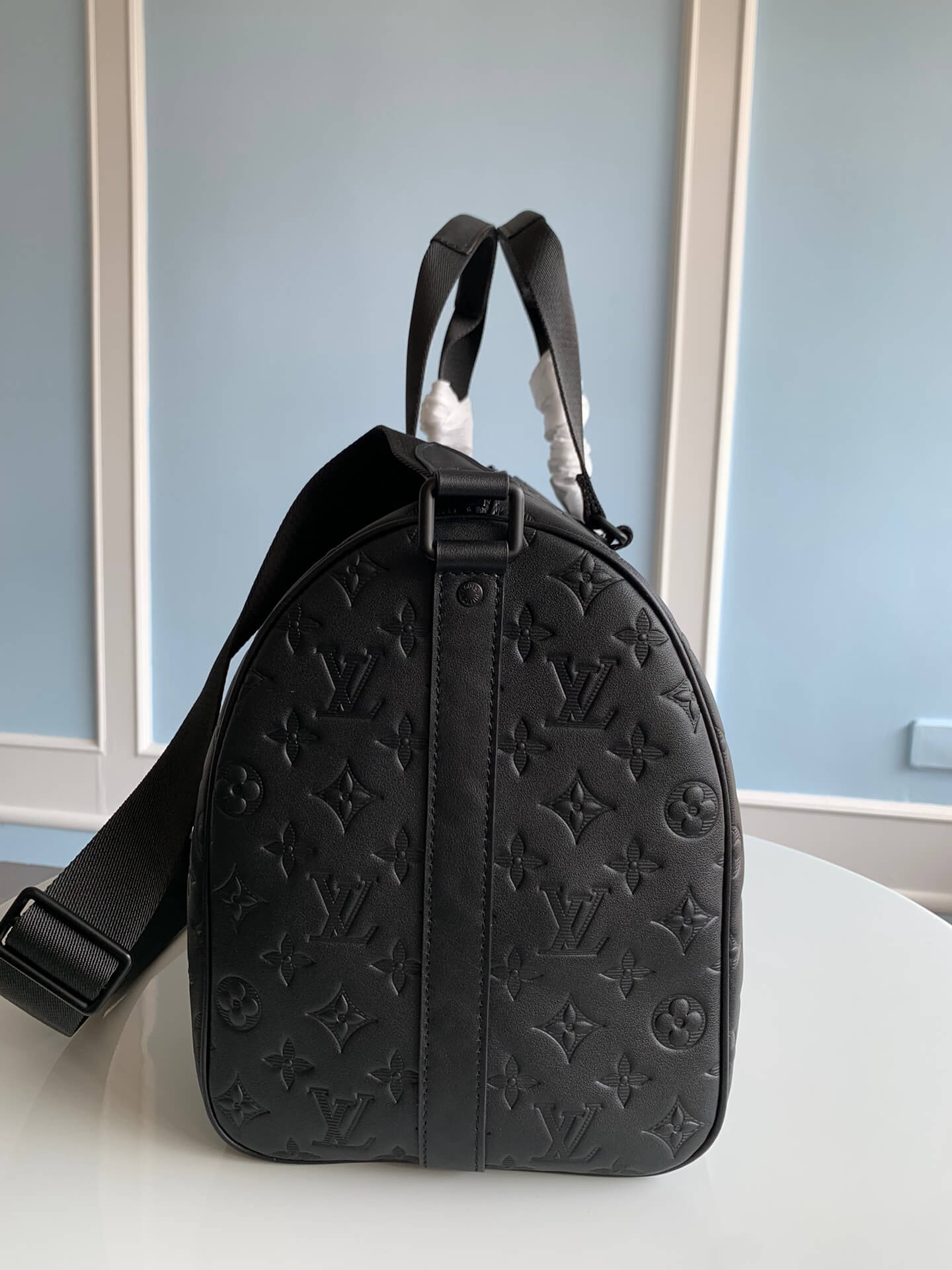 m43696 speedy bandouliere 40 black shoulder bag cross body bags handbag man bag mens bag