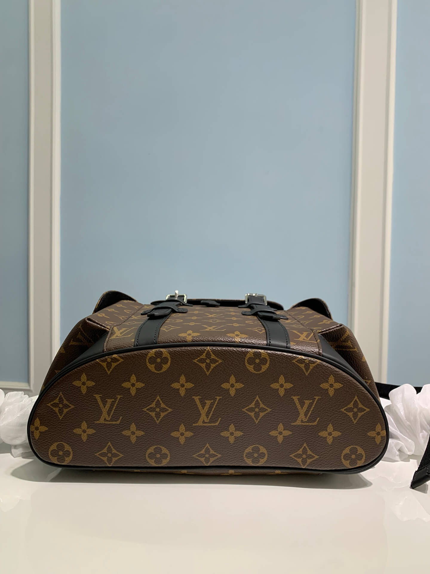 m43735 christopher pm 32cm monogram eclipse reverse